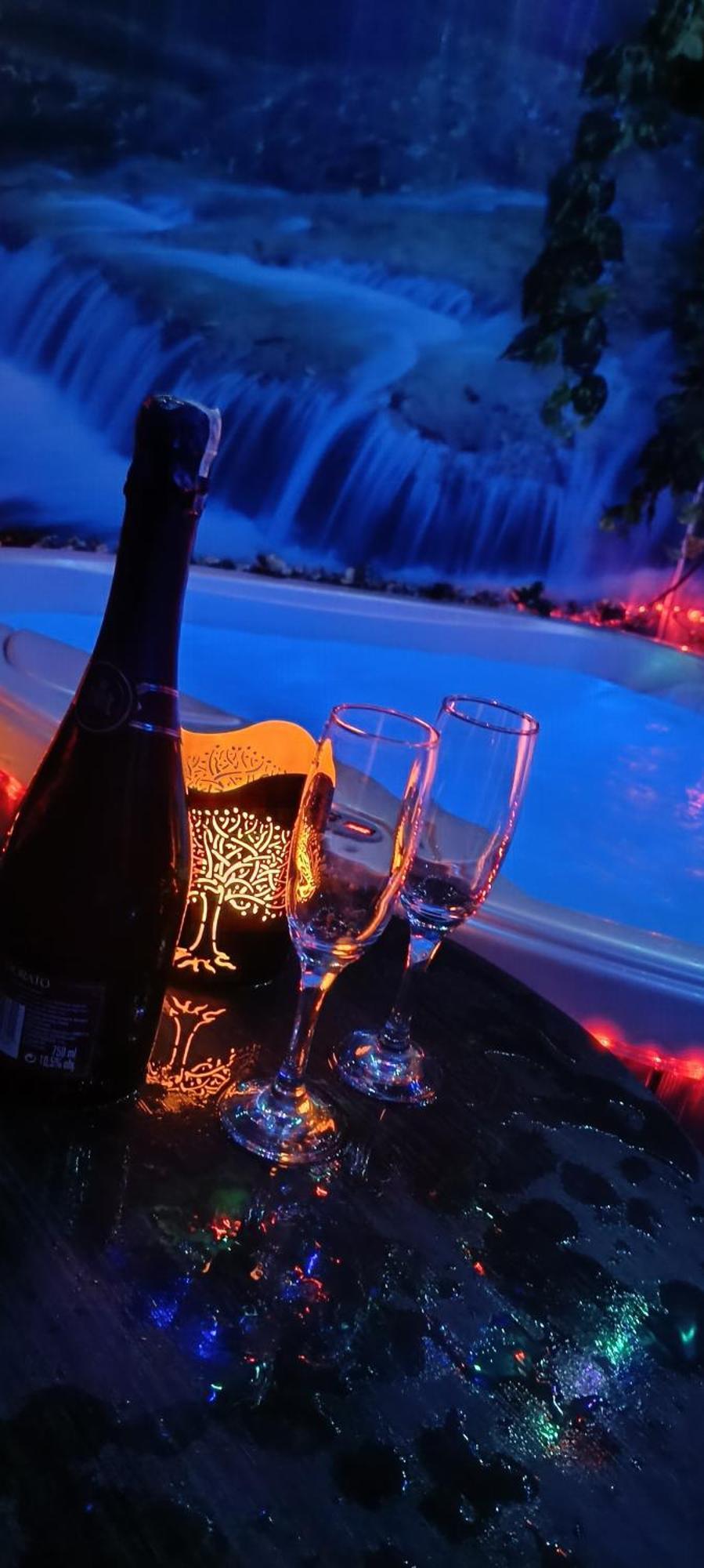 Zajazd Albatros Rzeszow Spa מראה חיצוני תמונה