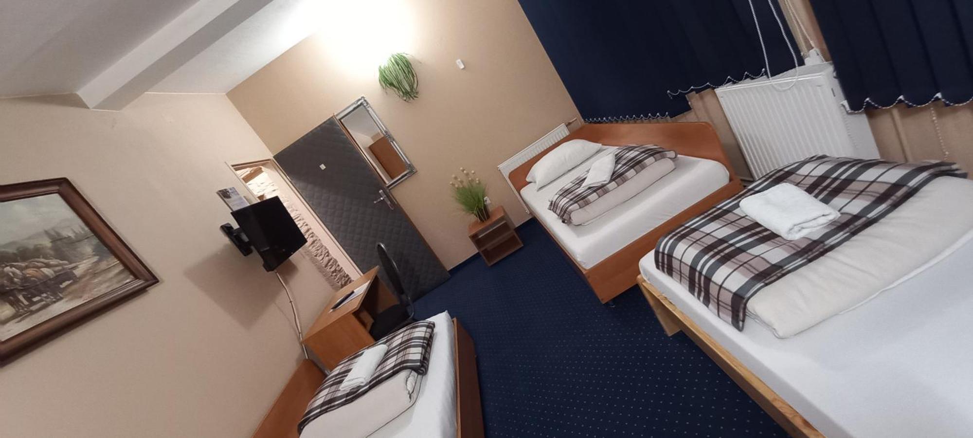 Zajazd Albatros Rzeszow Spa מראה חיצוני תמונה